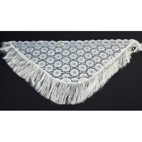 Pañoleta con fleco fabricada en rayon de diseño triangular.